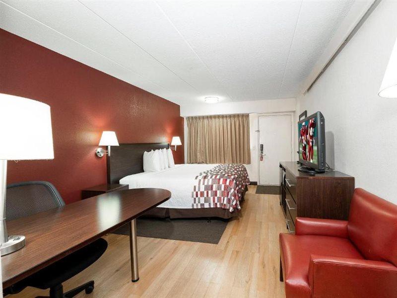 Travelodge By Wyndham Peoria Bagian luar foto
