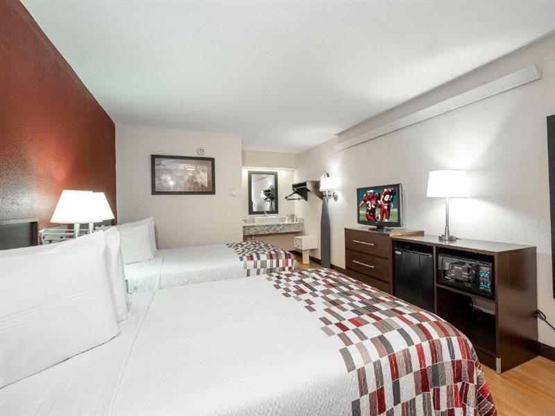 Travelodge By Wyndham Peoria Bagian luar foto