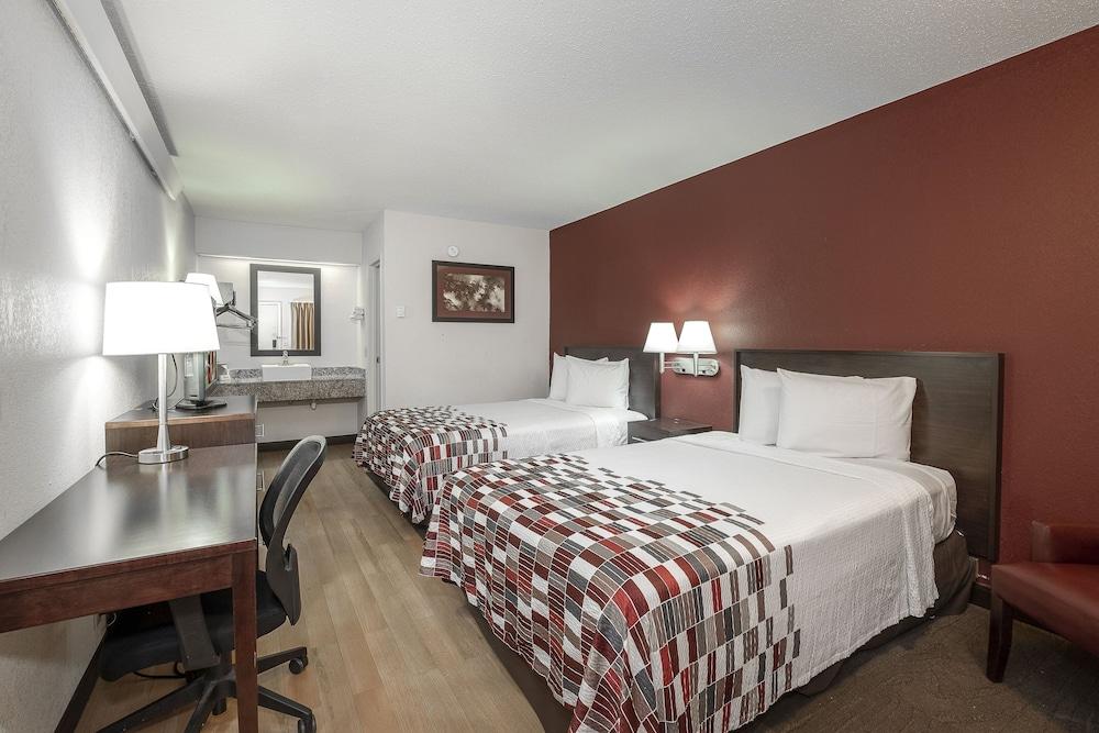 Travelodge By Wyndham Peoria Bagian luar foto