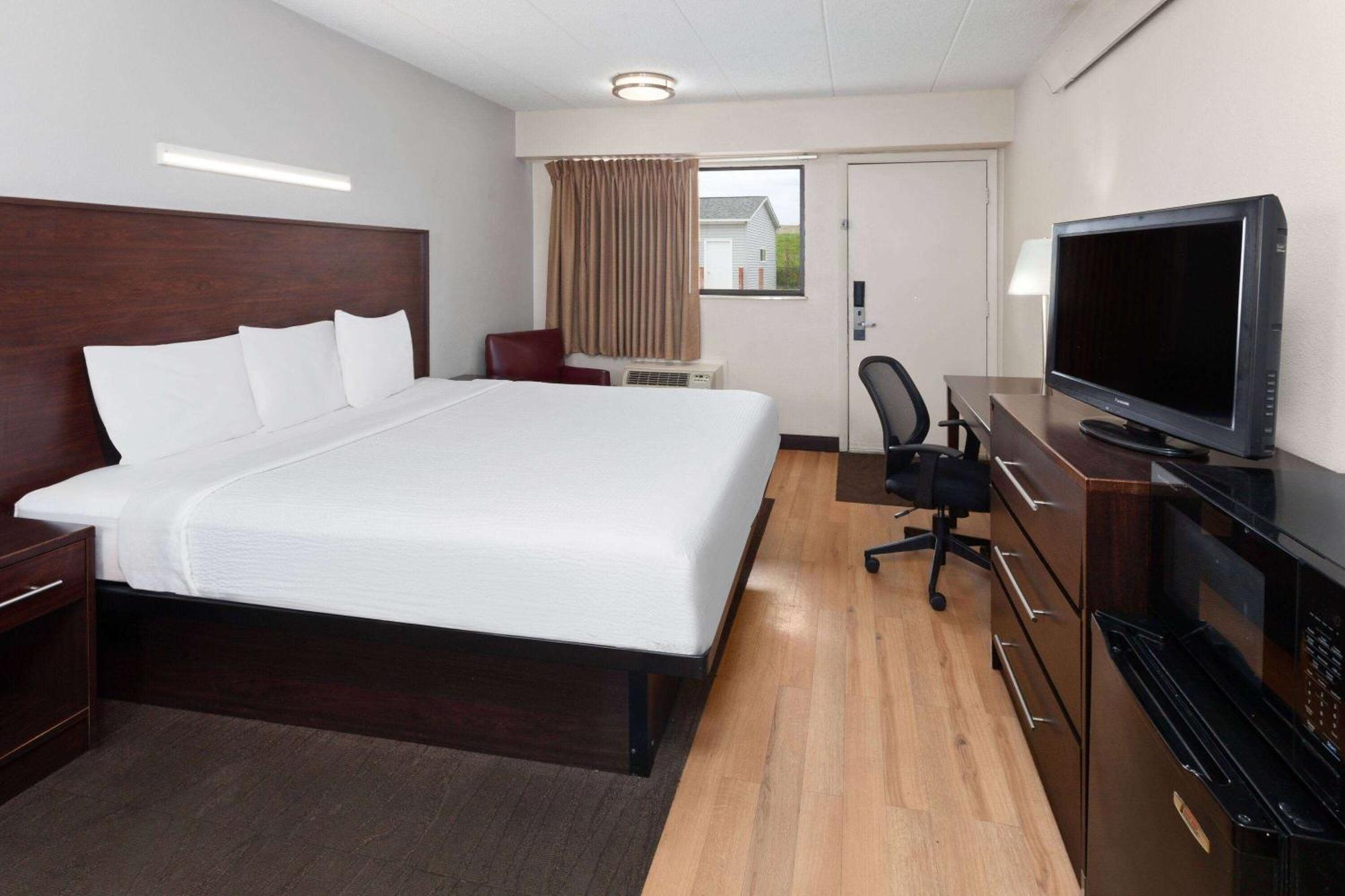 Travelodge By Wyndham Peoria Bagian luar foto
