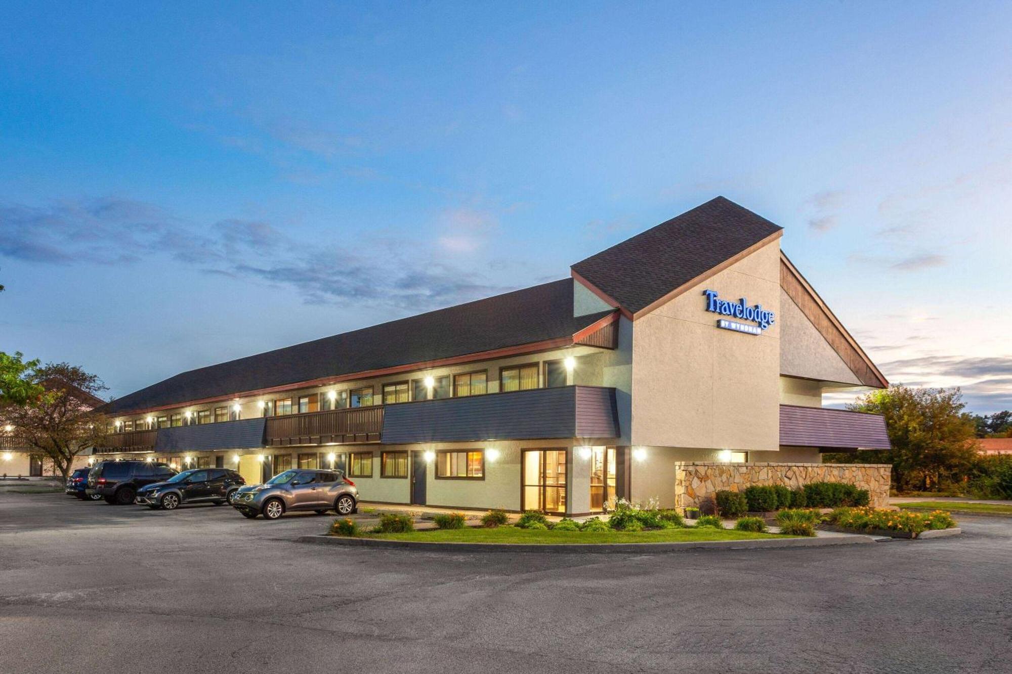 Travelodge By Wyndham Peoria Bagian luar foto