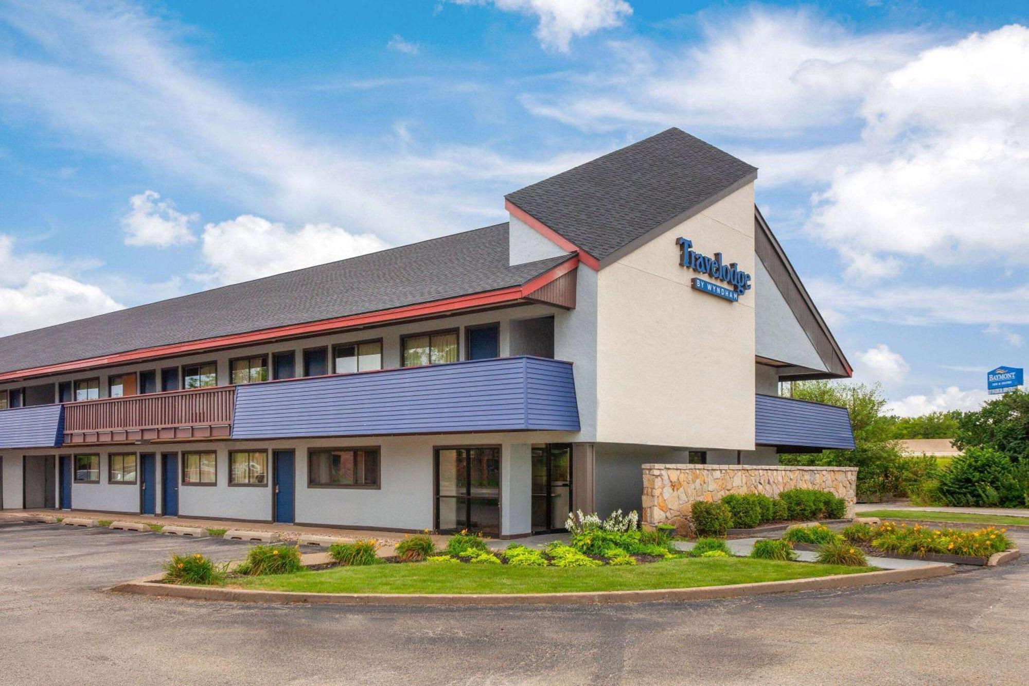 Travelodge By Wyndham Peoria Bagian luar foto